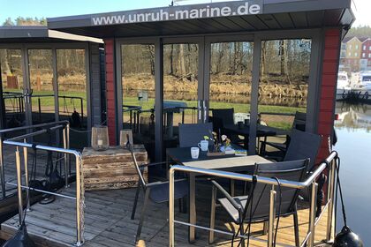 Sail on this boat without a license with 1 Cabin w