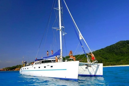 Hyra båt Katamaran Fountaine Pajot Dive 57 Seychellerna