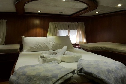 IONIAN DREAM - AVE YACHTING ALBANIA