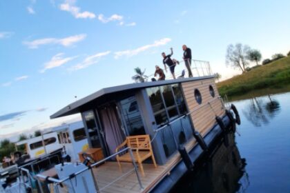 Rental Houseboats La Mare XL Kinrooi