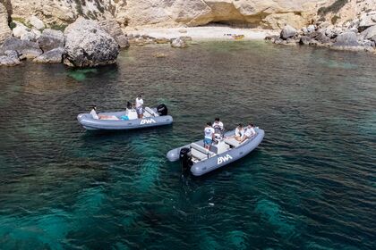 "Noleggio Gommone a Cagliari (Senza patente): Esplora Baie Nascoste e Vivi Emozioni Uniche!"