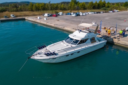 Charter Motorboat Princess 45 Flybridge 2000 Corfu