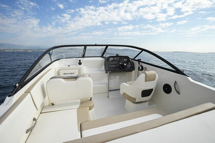 Bayliner Cuddy VR5