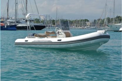 Location Semi-rigide Capelli Tempest 570 Antibes