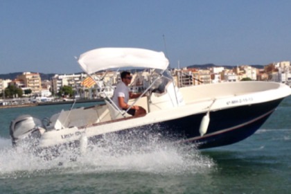 Rental Motorboat Jeanneau Cap Camarat 545 Martigues