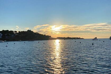 ALGO ESPECIAL en Costa brava, Roses, Cadaques, Escala, Islas medas.Patrón Incluido  Beneteau Ombrine 960 SION