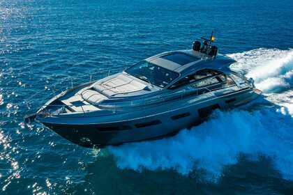 Charter Motor yacht Pershing 7x Palma de Mallorca