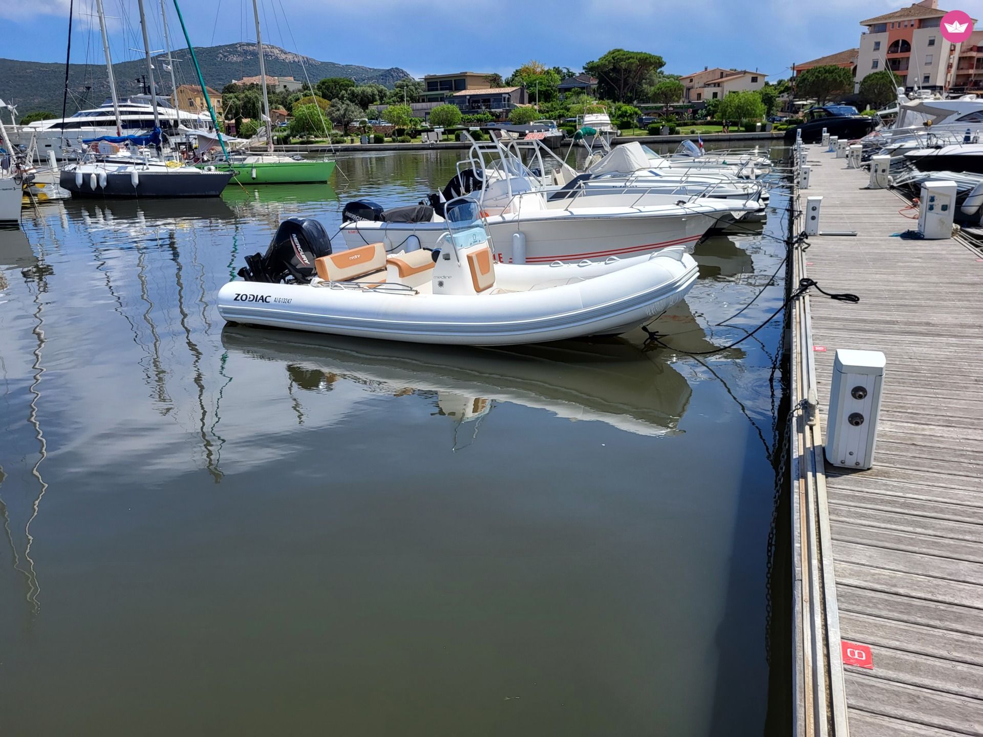 Semi-rigide Zodiac Medline 2. 6 metre 115cv 4