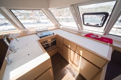 Nautitech 46 Fly with watermaker & A/C - PLUS