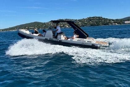 Rental RIB Black manta B7 Saint-Tropez