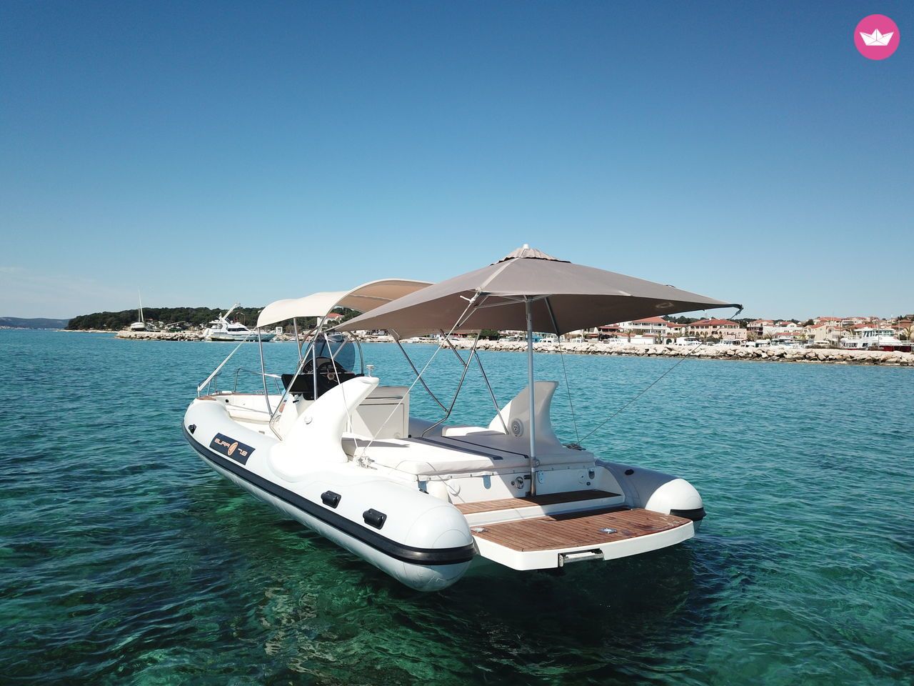 Аренда rIB (надувная моторная лодка) в Задар  