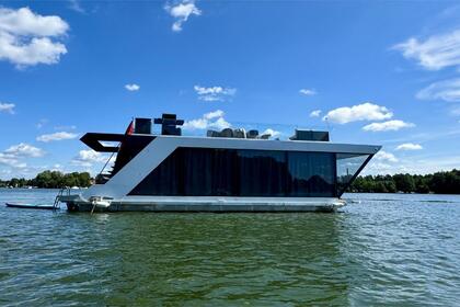Hire Houseboat Solaryacht 50er Berlin