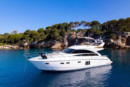 Rental Motorboat Princess 54 FLY Saint-Tropez