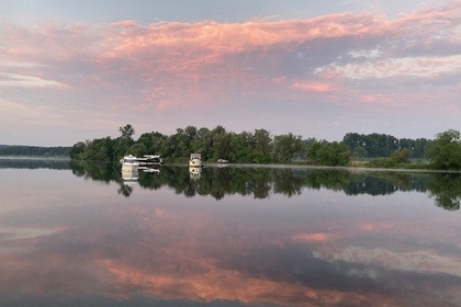 Νοικιάστε αυτό Campi 300 σκάφος