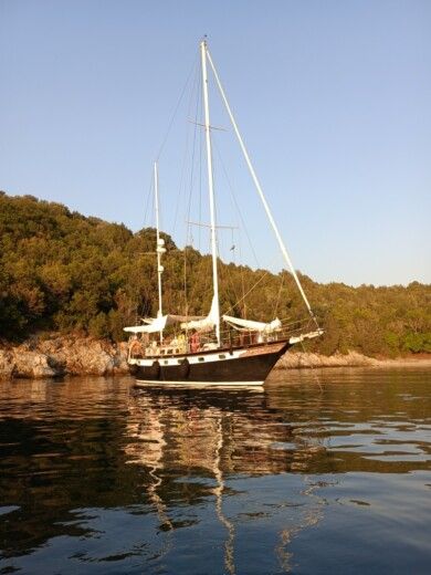 Charter Formosa 47 Sailboat (1984) in Greece - Click&Boat