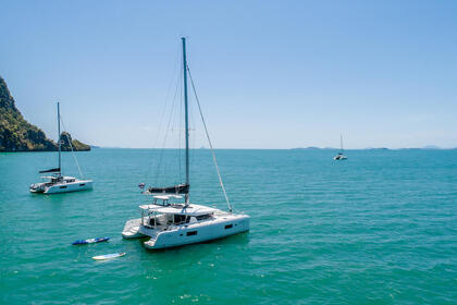 Verhuur Catamaran LAGOON Lagoon 42 - 4Cab/4Hd Changwat Phuket