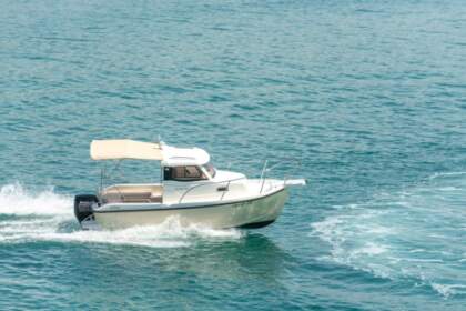 Hyra båt Motorbåt Fortis 590C Trogir