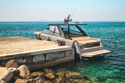 Hyra båt Motorbåt colnago 38 cabin Trogir