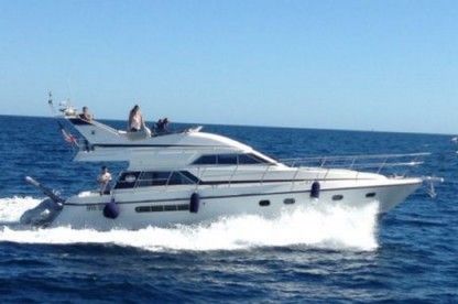 Location Bateau à moteur Neptunus 138 Saint-Tropez