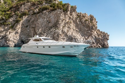 Hire Motor yacht Rizzardi HT 60 Castellammare di Stabia