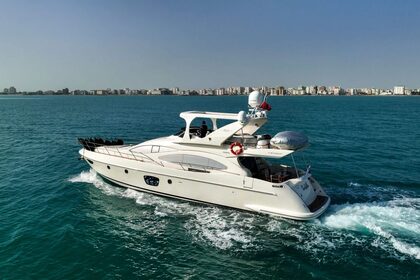 Azimut 68 Fly (2010)