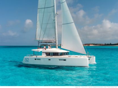 Charter Catamaran Lagoon Lagoon 52 F With Watermaker & A/C - Plus Tortola