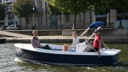 Location Bateau à moteur Ruban Bleu Scoop Gruissan