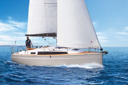 Hire Sailboat Bavaria Bavaria Cruiser 34 Zadar