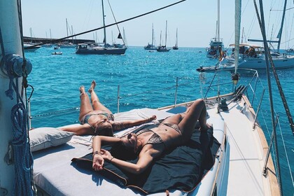 Alquiler Velero Formosa Peterson 46 La Savina