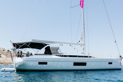 Hyra båt Segelbåt Bavaria Yachtbau Bavaria C57 - 4 + 1 cab. Alimos