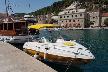 Wygodna motorówka HM 22 Open