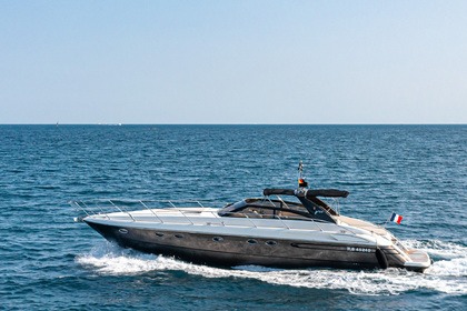 Rental Motorboat Princess V55 Saint-Tropez