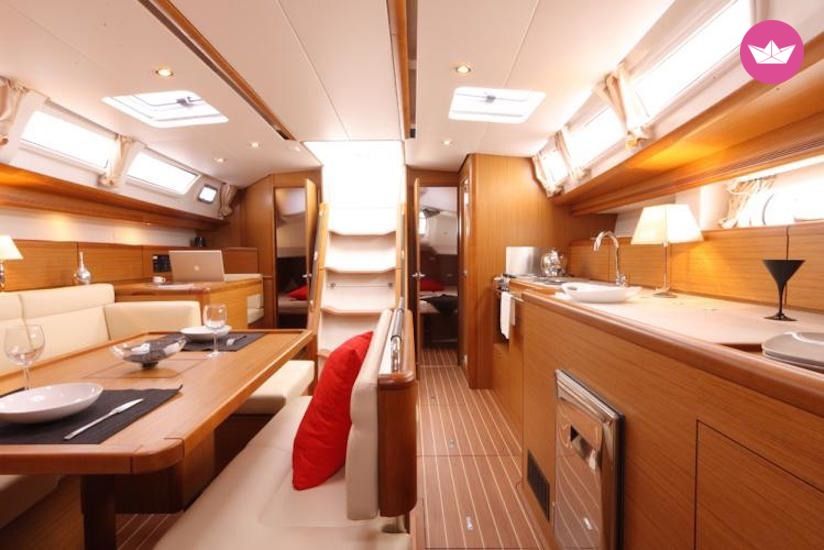 Noleggiare Sun Odyssey 44i