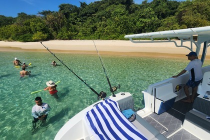 Todomar 38' Boat rental in Panama City, Panama