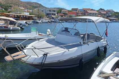 Benetau Flyer 550 Sun Deck