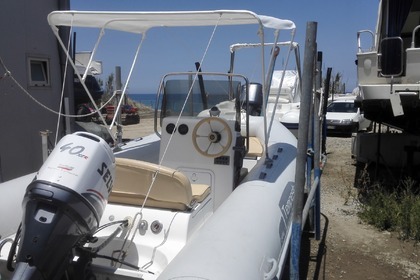 Noleggio Barca senza patente  CAPELLI Tempest 505 Milazzo