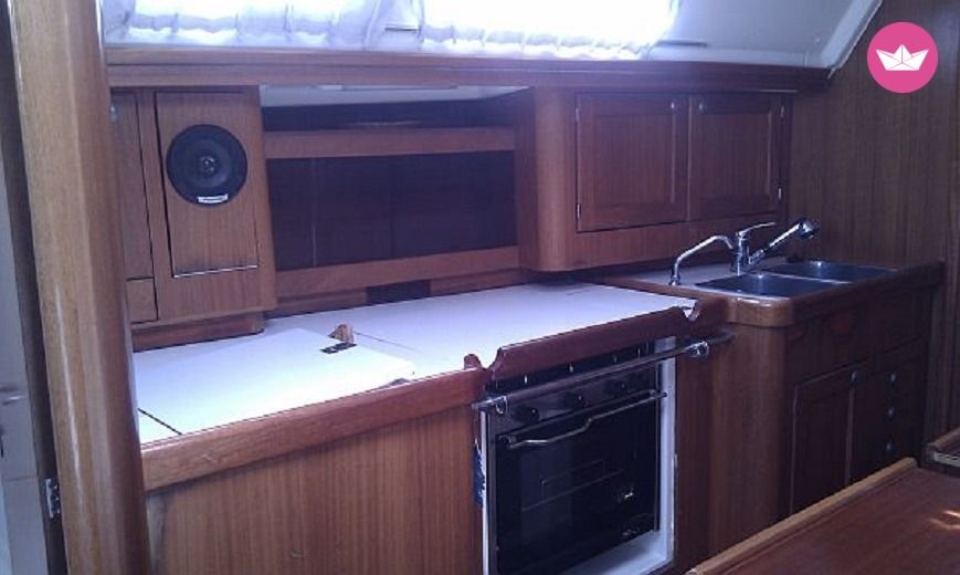 Sailboat Elan 36 for hire