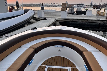 Incredibile Sealine Hannibal 730