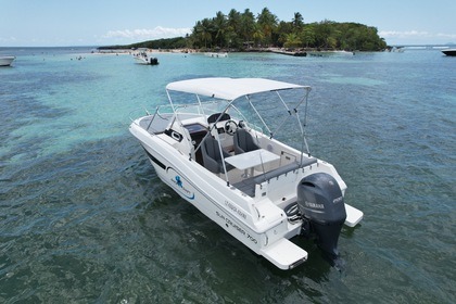 Location Bateau à moteur Pacific Craft 700 Sun Cruiser Guadeloupe