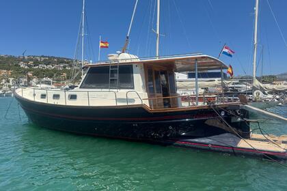 Menorquin Yacht 160