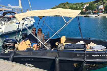 Hire Boat without licence  Optima 490 Skopelos