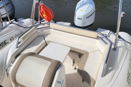 Semi-rigide BSC 6m50 150cv 6/8pers.