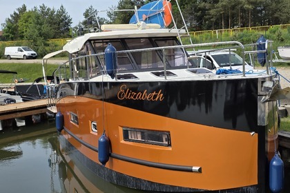 Charter Houseboat FUTURA 36 High Line Pro Niedźwiedzi Róg