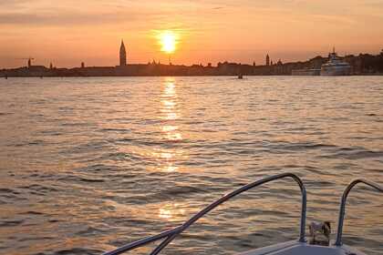 Charter Motorboat yacht&Co Atlantic 20 Venice