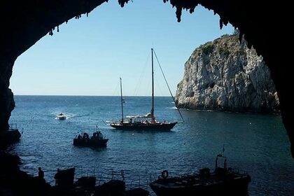 Charter Sailboat Cook Olanda Ketch Castro Marina
