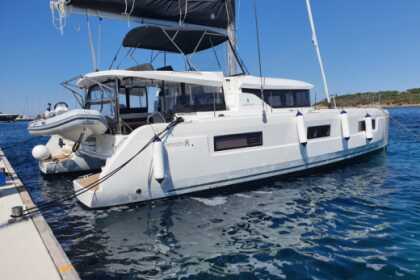Charter Catamaran Lagoon 46 (Westerlund (GND) Saint George's