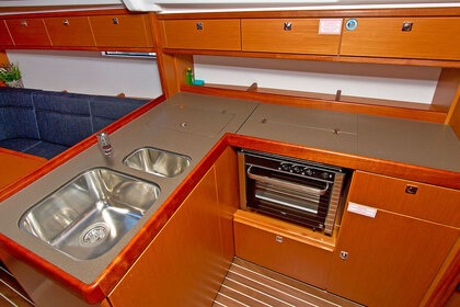 Miete Segelboot BAVARIA 37 CRUISER Split