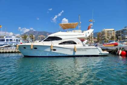 Alquiler Lancha Rodman 44 Fly y  moto acuática Marbella