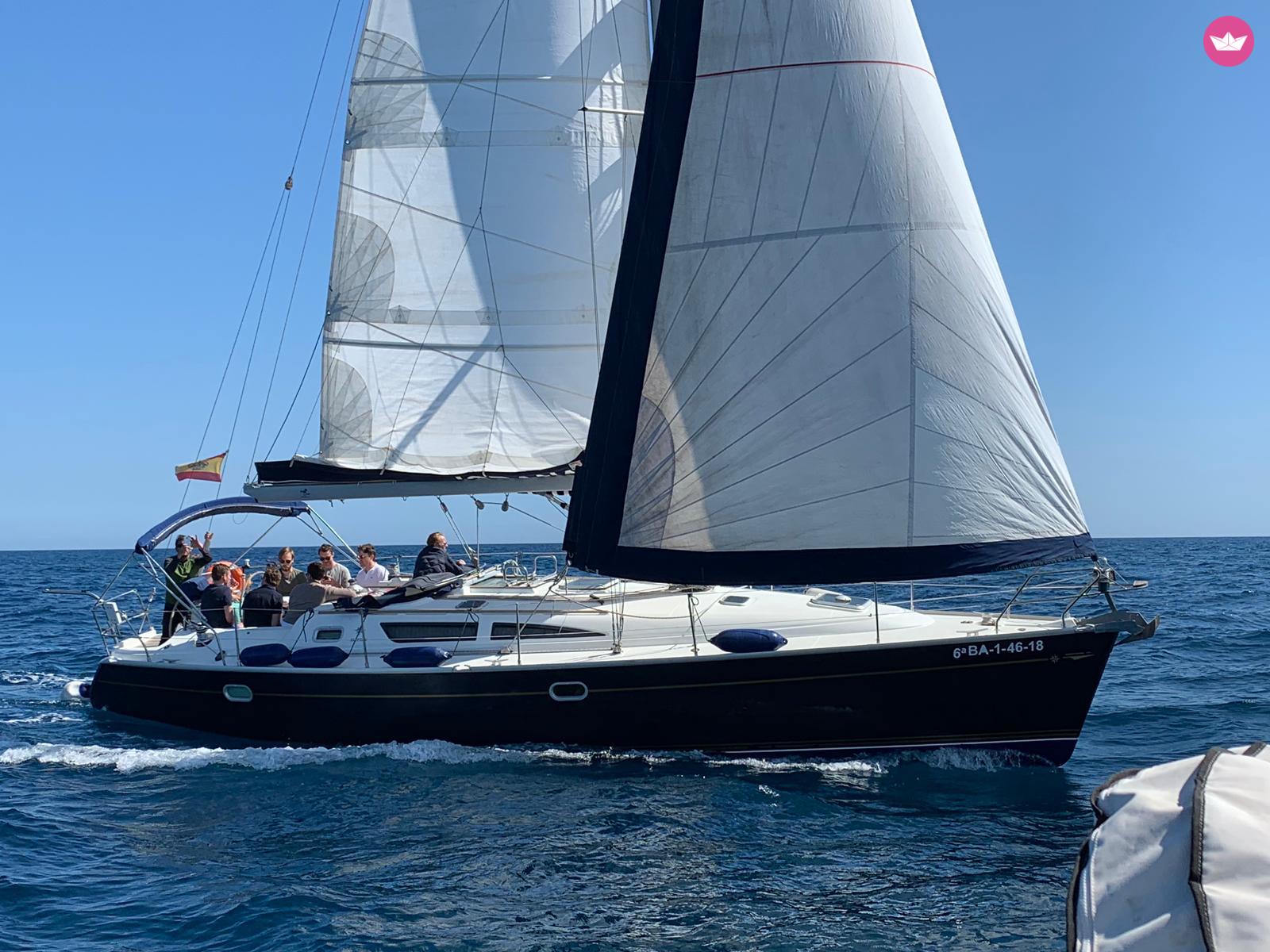 Sailboat Jeaneau Sun Odyssey 40  