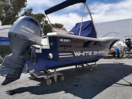 Alquiler Lancha Kelt White Shark 205 Marsella